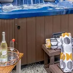 Semesterbostad Bee's Cottage- Uk30527